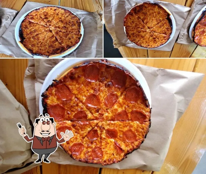 Pizza and bar food at Poopsie's