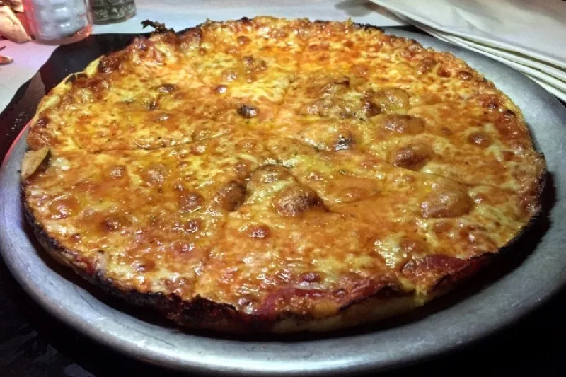 Ghost pepper cheese pizza at Poopsie's